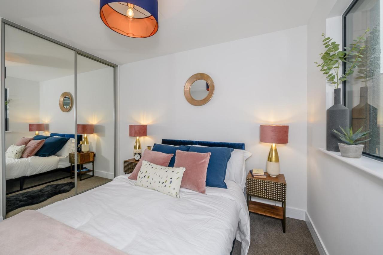 5 Middlecombe - Luxury Apartment At Byron Woolacombe, Only 4 Minute Walk To Woolacombe Beach! Dış mekan fotoğraf