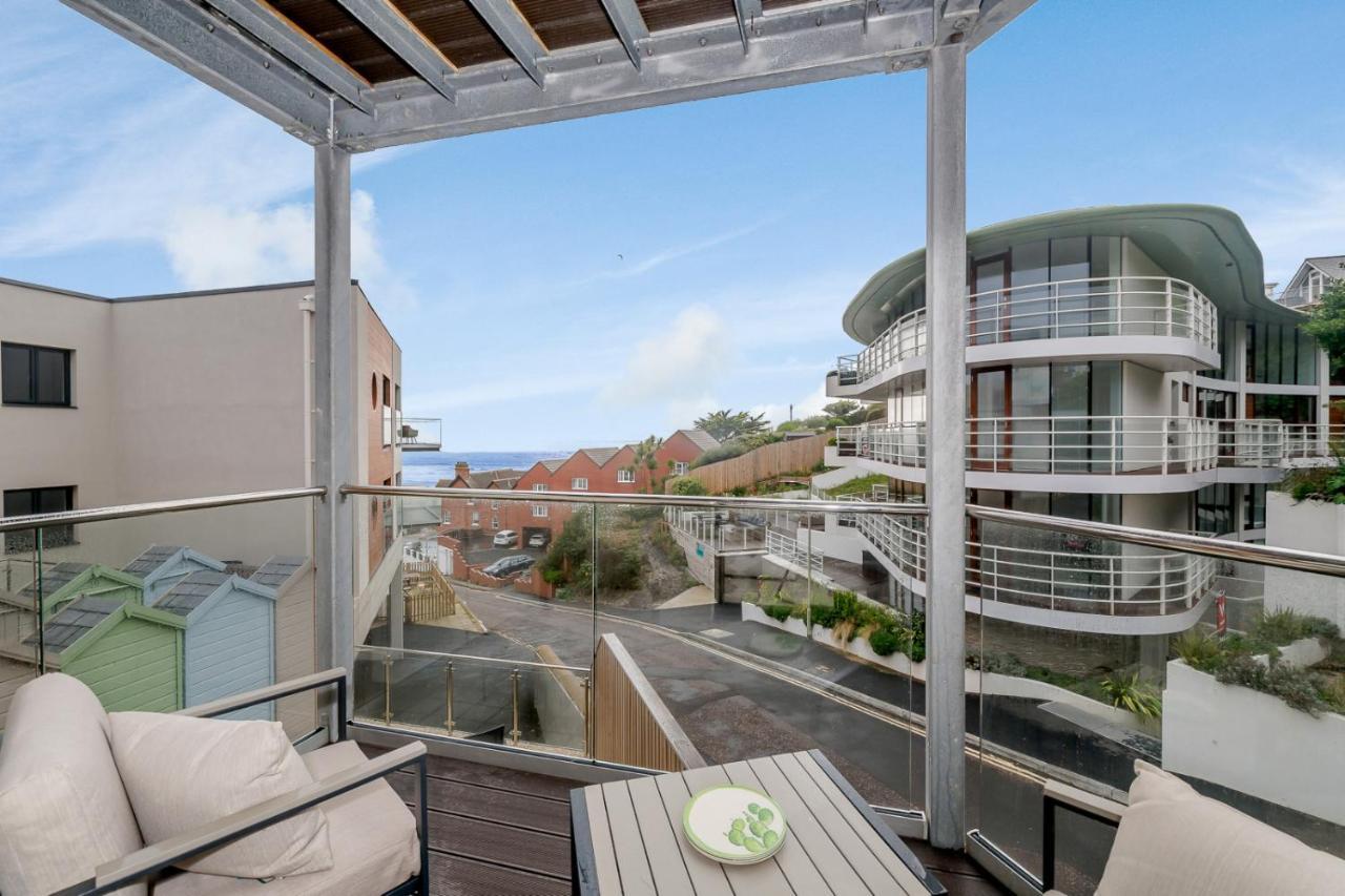 5 Middlecombe - Luxury Apartment At Byron Woolacombe, Only 4 Minute Walk To Woolacombe Beach! Dış mekan fotoğraf