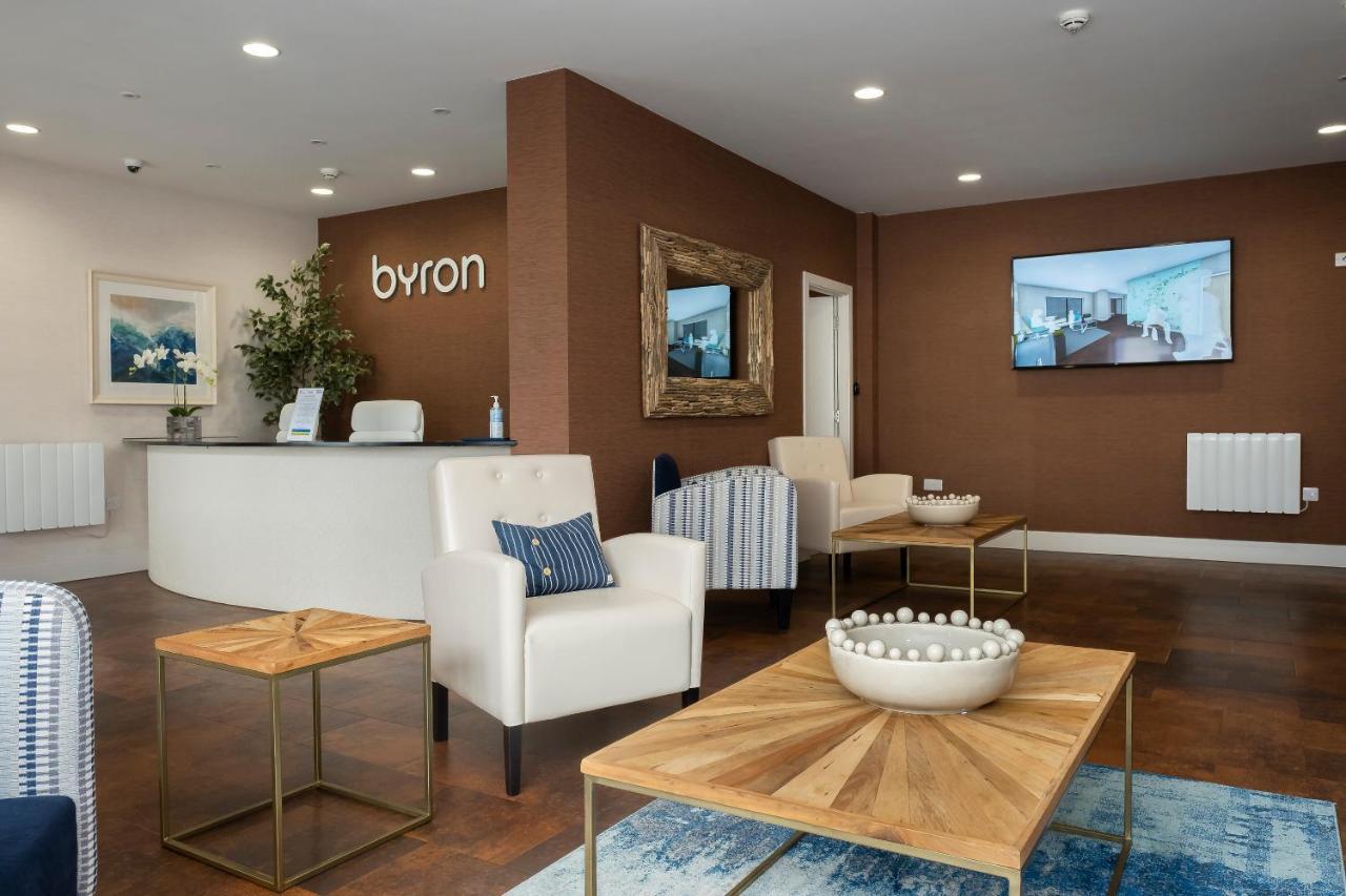 5 Middlecombe - Luxury Apartment At Byron Woolacombe, Only 4 Minute Walk To Woolacombe Beach! Dış mekan fotoğraf